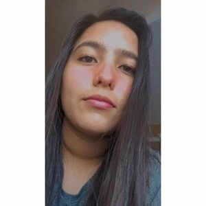 Meet your Posher, Carolina